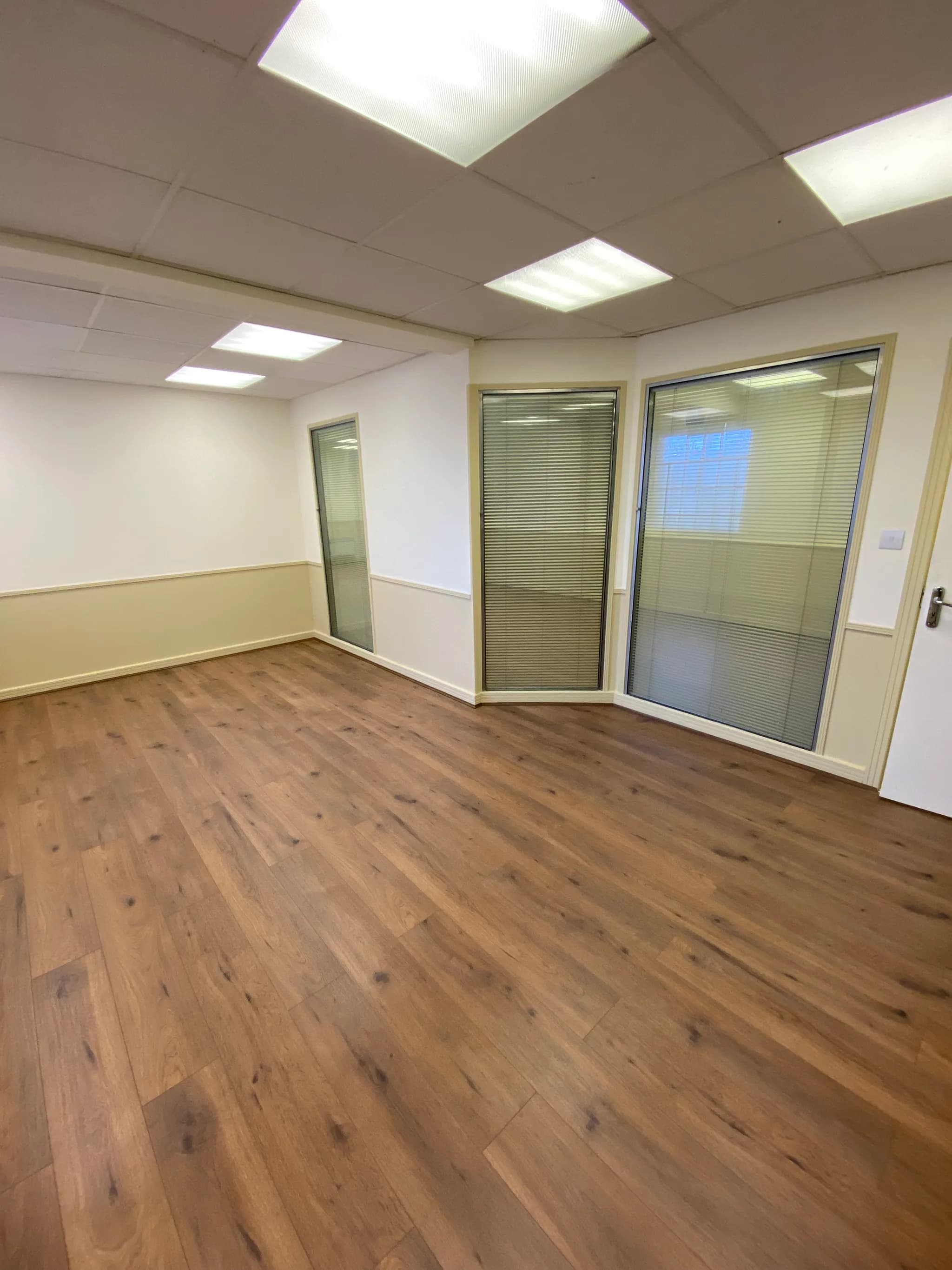 Couch Co Showroom 2 - Image 14